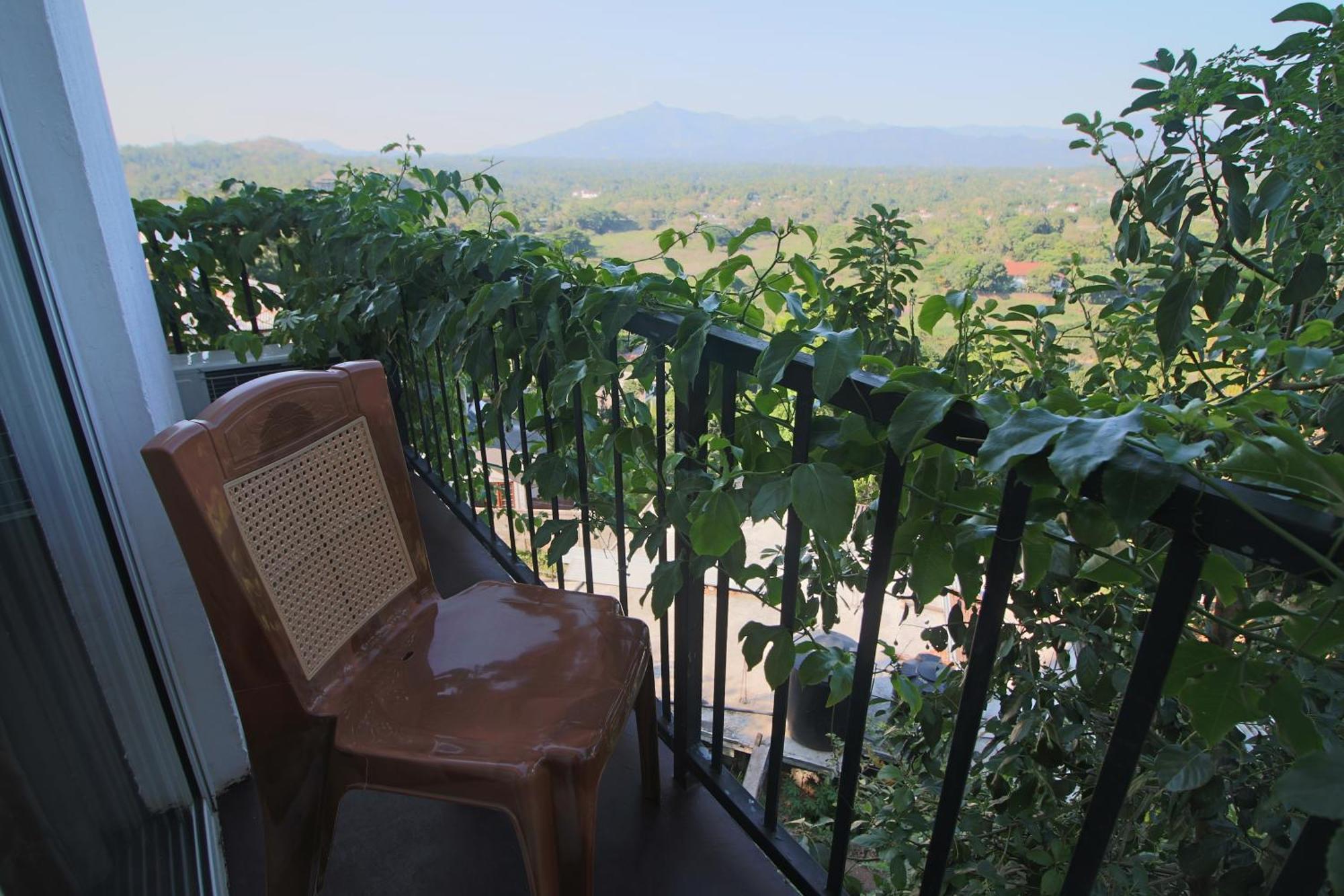Villa Arunalu Kandy Buitenkant foto